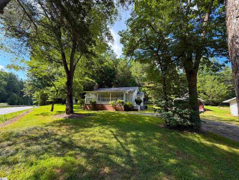 3573 Moorefield Memorial Highway Pickens SC 29671