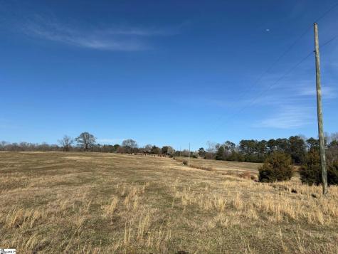 672 Boxwood Road Laurens SC 29360