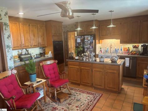 672 Boxwood Road Laurens SC 29360
