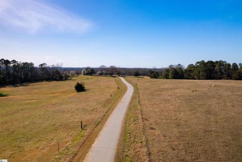 672 Boxwood Road Laurens SC 29360