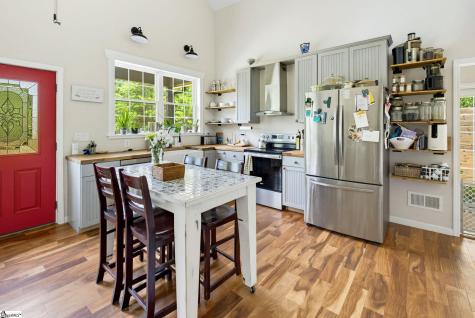 1217 Pleasant Hill Road Landrum SC 29356
