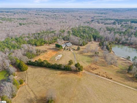 414 Giggle Drive Laurens SC 29360
