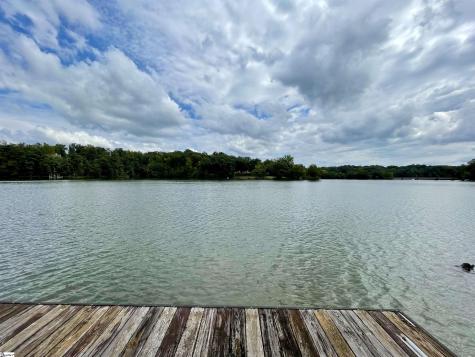 136 Heartleaf Way Chesnee SC 29323