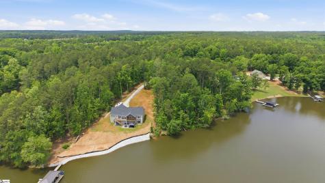 80 E Commodore Drive Cross Hill SC 29332