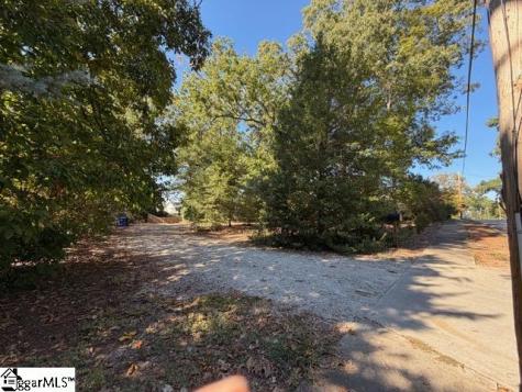 124 Conestee Avenue Greenville SC 29605