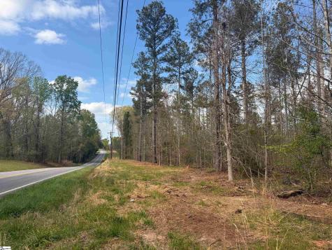 1515 Flat Rock Road Starr SC 29684
