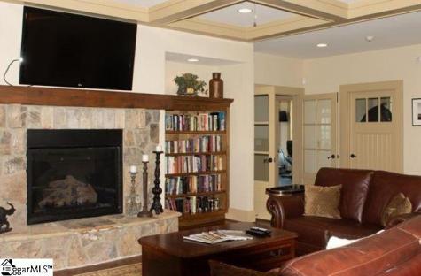 712 Scharlin Drive Pickens SC 29671