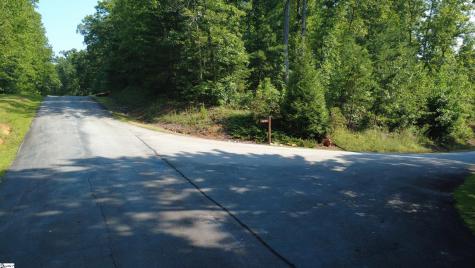 712 Scharlin Drive Pickens SC 29671