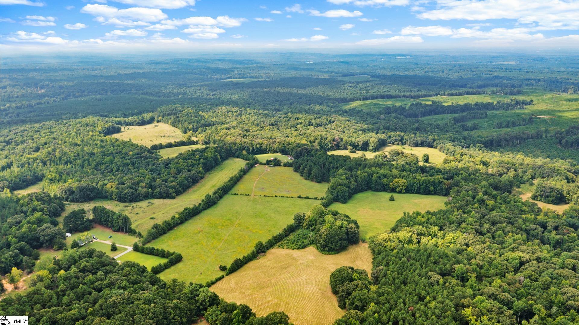 1496 Dixon Road Laurens SC 29360
