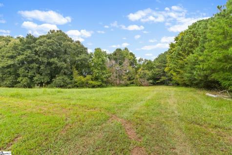 1496 Dixon Road Laurens SC 29360