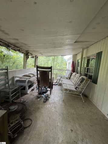 659 Dovefield Road Cross Hill SC 29332