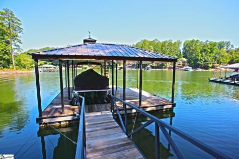 1359 Harbor Ridge Road Seneca SC 29672