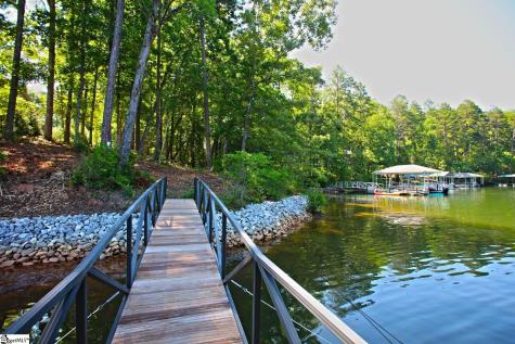 1359 Harbor Ridge Road Seneca SC 29672