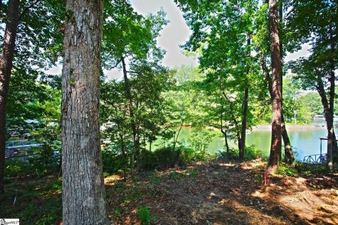 1359 Harbor Ridge Road Seneca SC 29672