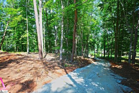1359 Harbor Ridge Road Seneca SC 29672