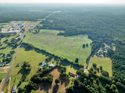 5175 W 76 Highway Laurens SC 29630