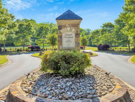 E Grand Overlook Drive Seneca SC 29678