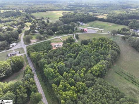 18700 Brown Avenue Extension Belton SC 29654