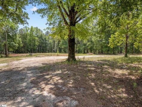7615 N 178 Highway Donalds SC 29638