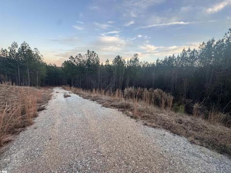 38 Old Plantation Road Travelers Rest SC 29690