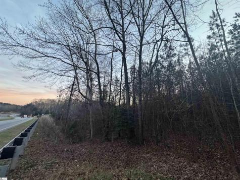 38 Old Plantation Road Travelers Rest SC 29690