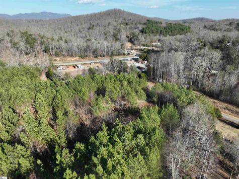 38 Old Plantation Road Travelers Rest SC 29690
