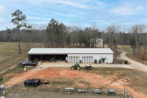 1425 S Harper Street Laurens SC 29360