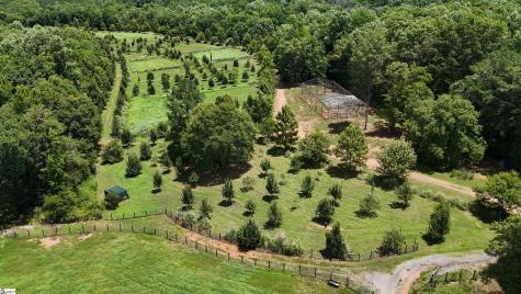 1425 S Harper Street Laurens SC 29360
