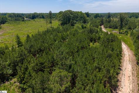 9761 Augusta Road Pelzer SC 29669