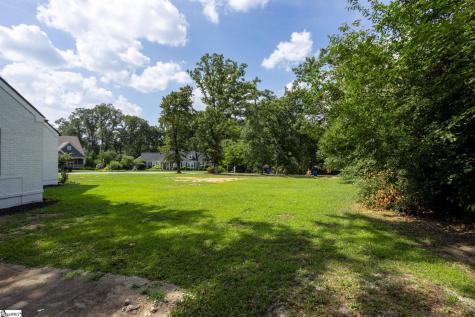 9 Willow Springs Drive Greenville SC 29607