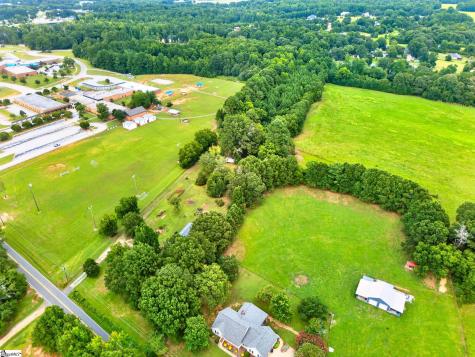 216 Roper Road Piedmont SC 29673