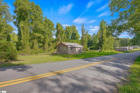 1279 Cove Creek Road Pickens SC 29671