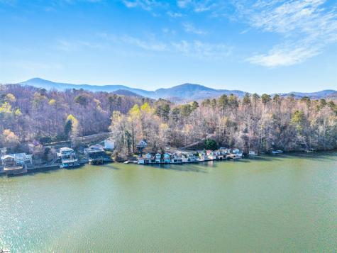 1700 W Lakeshore Drive Landrum SC 29356
