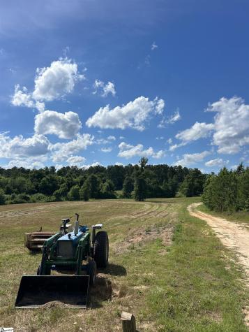 2318 Beaver Dam Creek Road Newberry SC 29108