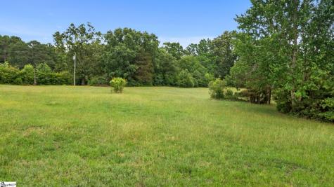 00 E Main Street Laurens SC 29360