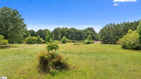 00 E Main Street Laurens SC 29360