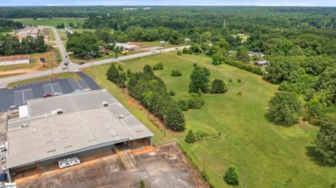 00 E Main Street Laurens SC 29360