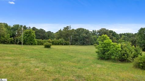 00 E Main Street Laurens SC 29360