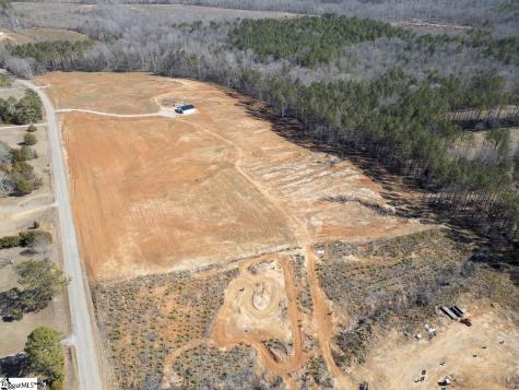 693 Elledge Road Ware Shoals SC 29692