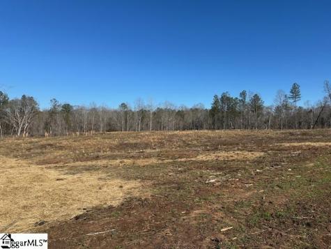 693 Elledge Road Ware Shoals SC 29692