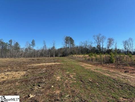 693 Elledge Road Ware Shoals SC 29692