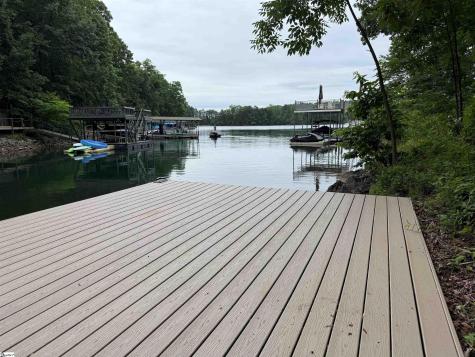 9 Nautica Point Six Mile SC 29682