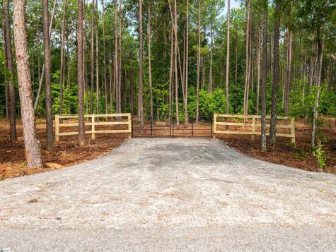 00 Cheek Road Gray Court SC 29645