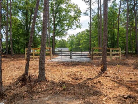 00 Cheek Road Gray Court SC 29645