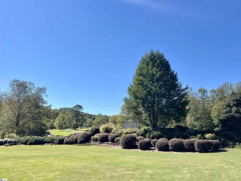124 Falcon Crest Way Pickens SC 29671