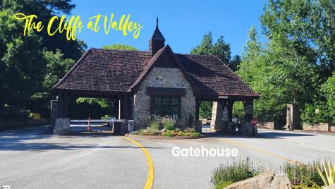 2 Timbers Edge Way Travelers Rest SC 29690
