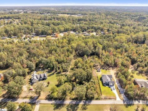 1025 Saluda Lake Road Greenville SC 29617