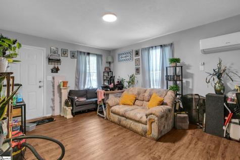 89 Montague Road Greenville SC 29617
