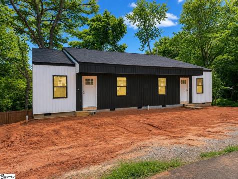 142/144 Andover Road Spartanburg SC 29322