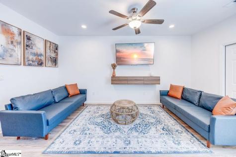 7 Blackwood Street Greenville SC 29611